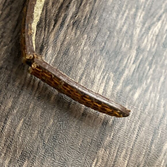 Vintage 4East Women's Watch Date Indicator Band Gold Tone New Battery - Picture 4 of 8